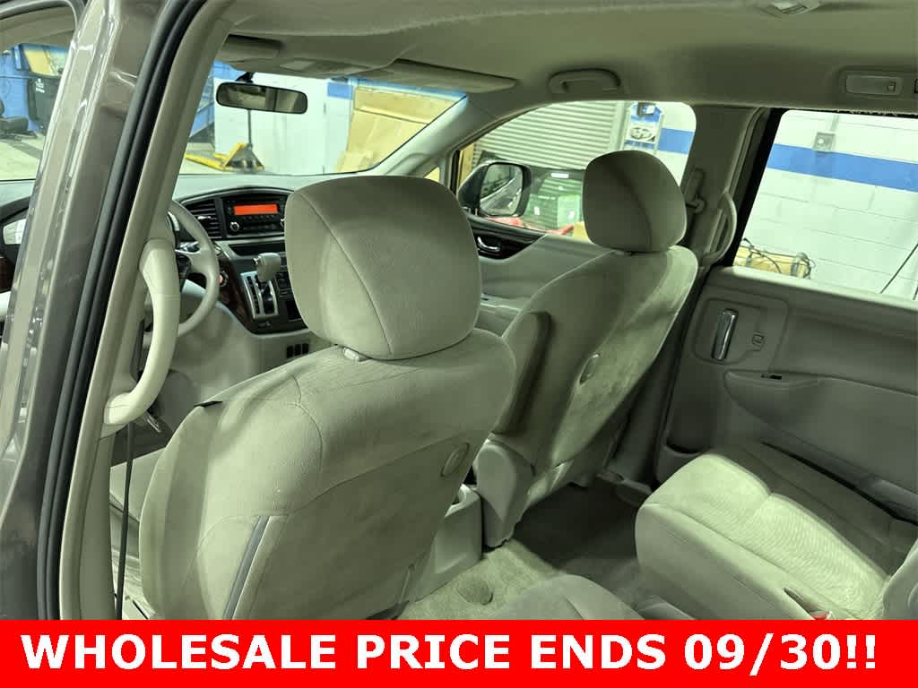 Thumbnail: 2015 Nissan Quest - 25
