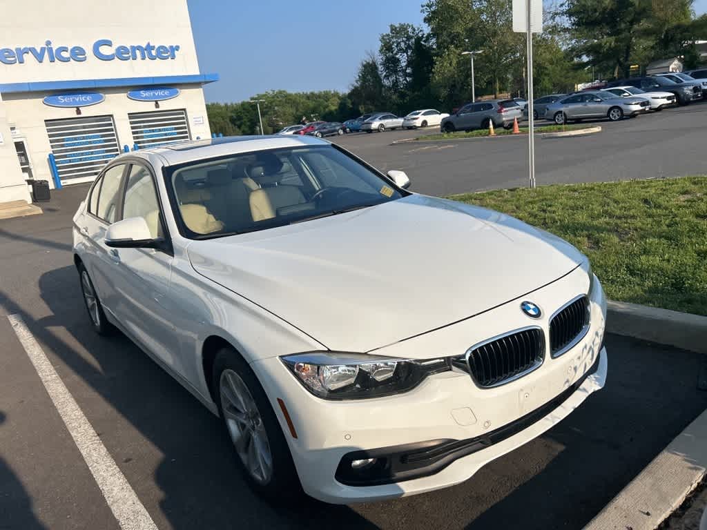 2017 BMW 3 Series 320i xDrive 3