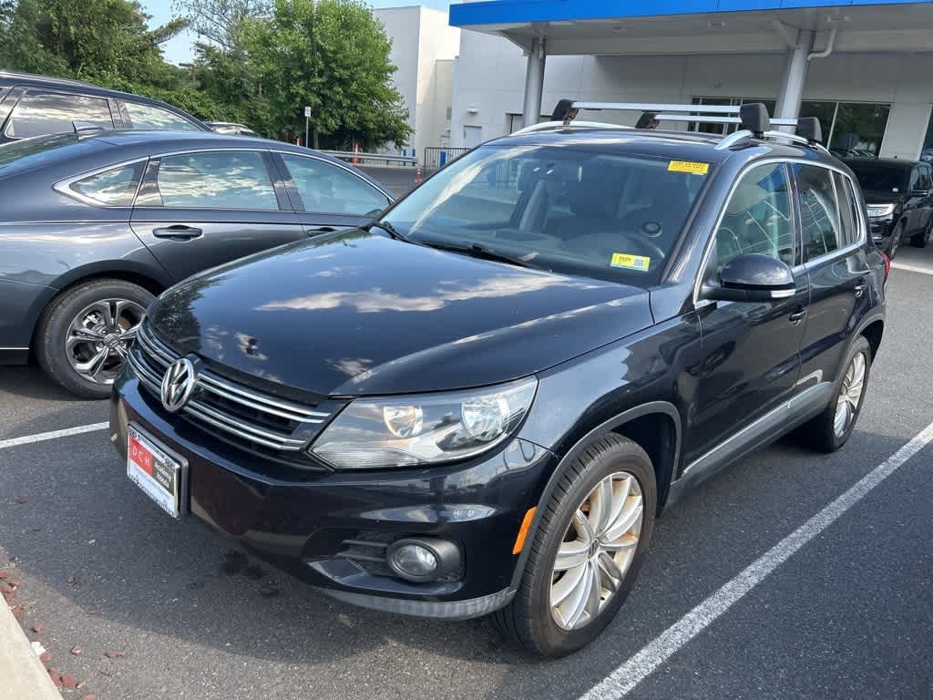 Thumbnail: 2014 Volkswagen Tiguan - 1
