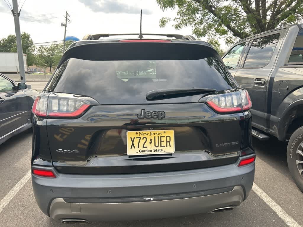 Thumbnail: 2019 Jeep Cherokee - 21