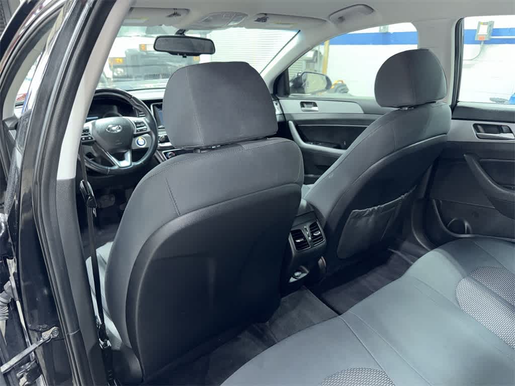 Thumbnail: 2019 Hyundai Sonata - 26