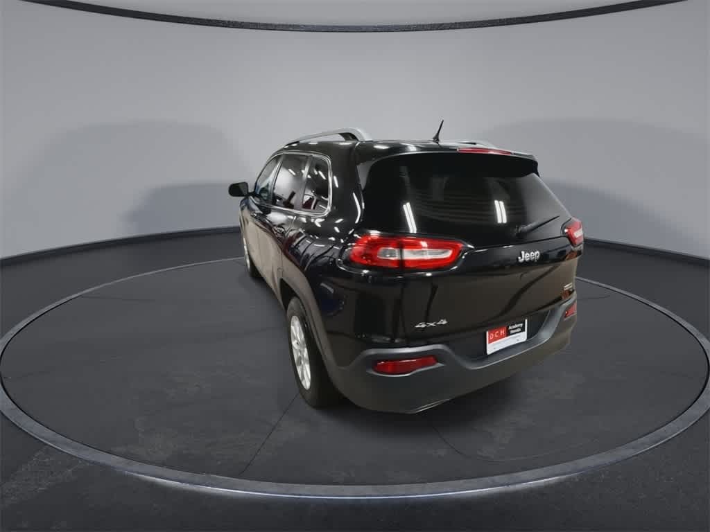 Thumbnail: 2015 Jeep Cherokee - 7