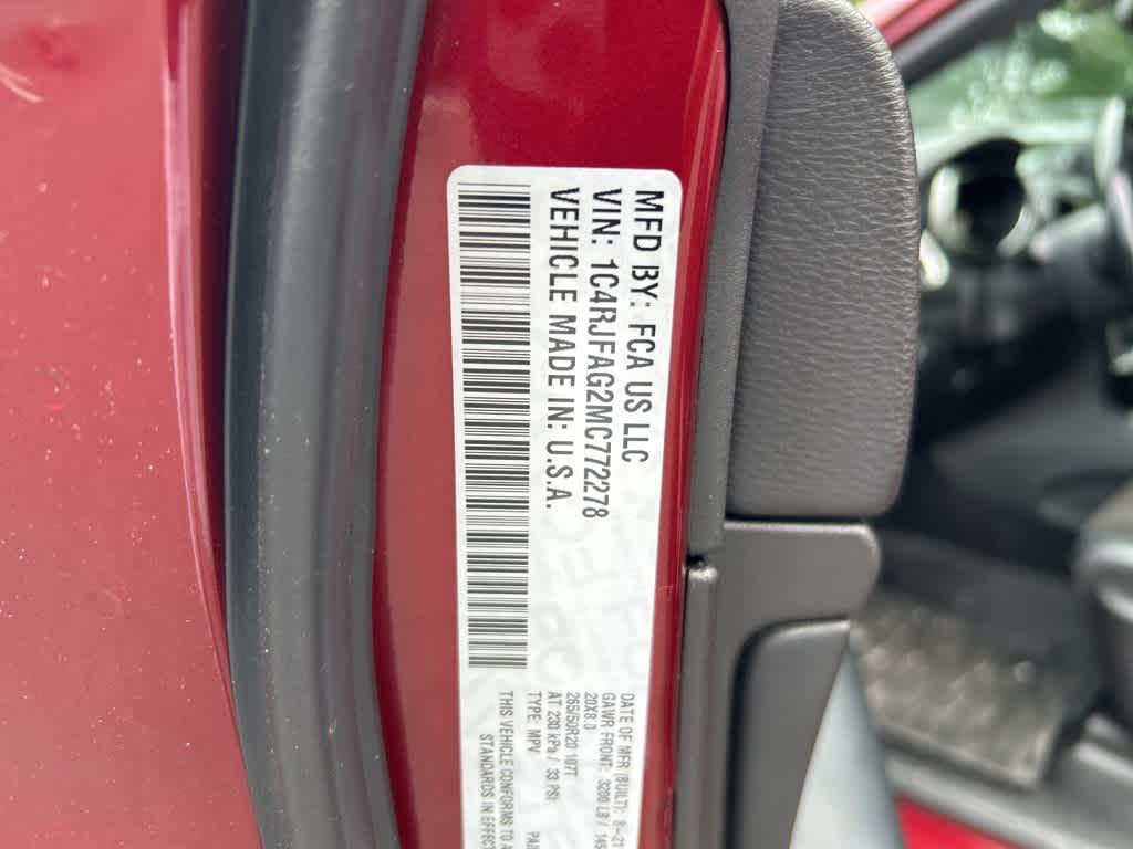 Thumbnail: 2021 Jeep Grand Cherokee - 14