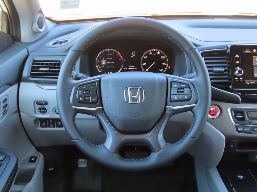Thumbnail: 2025 Honda Ridgeline - 16