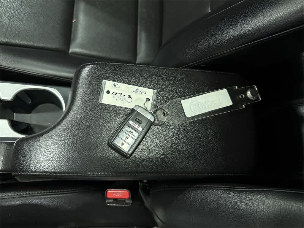 Thumbnail: 2017 Acura ILX - 33