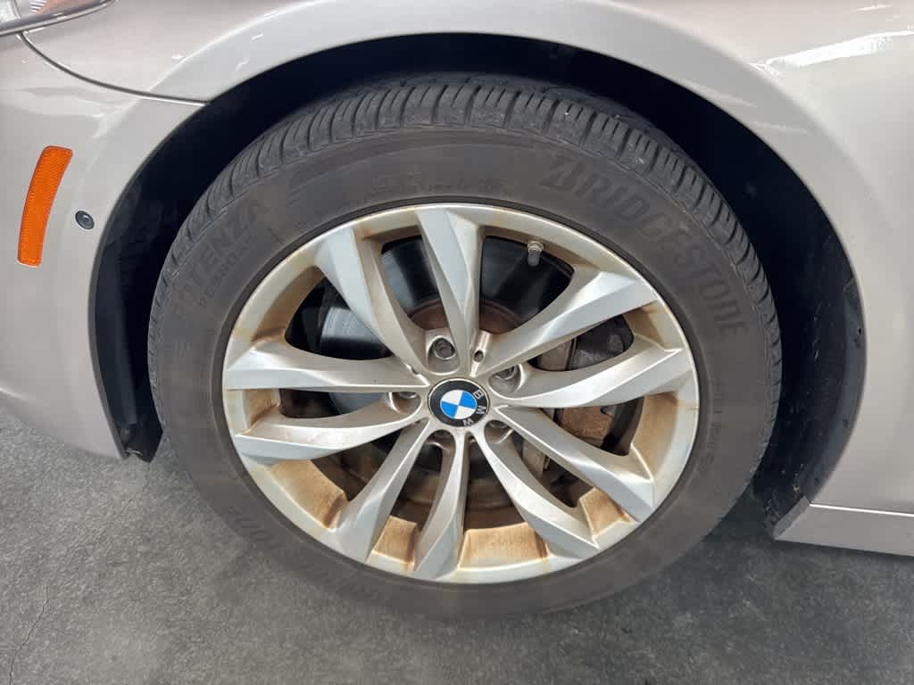 Thumbnail: 2016 BMW 5 Series - 24