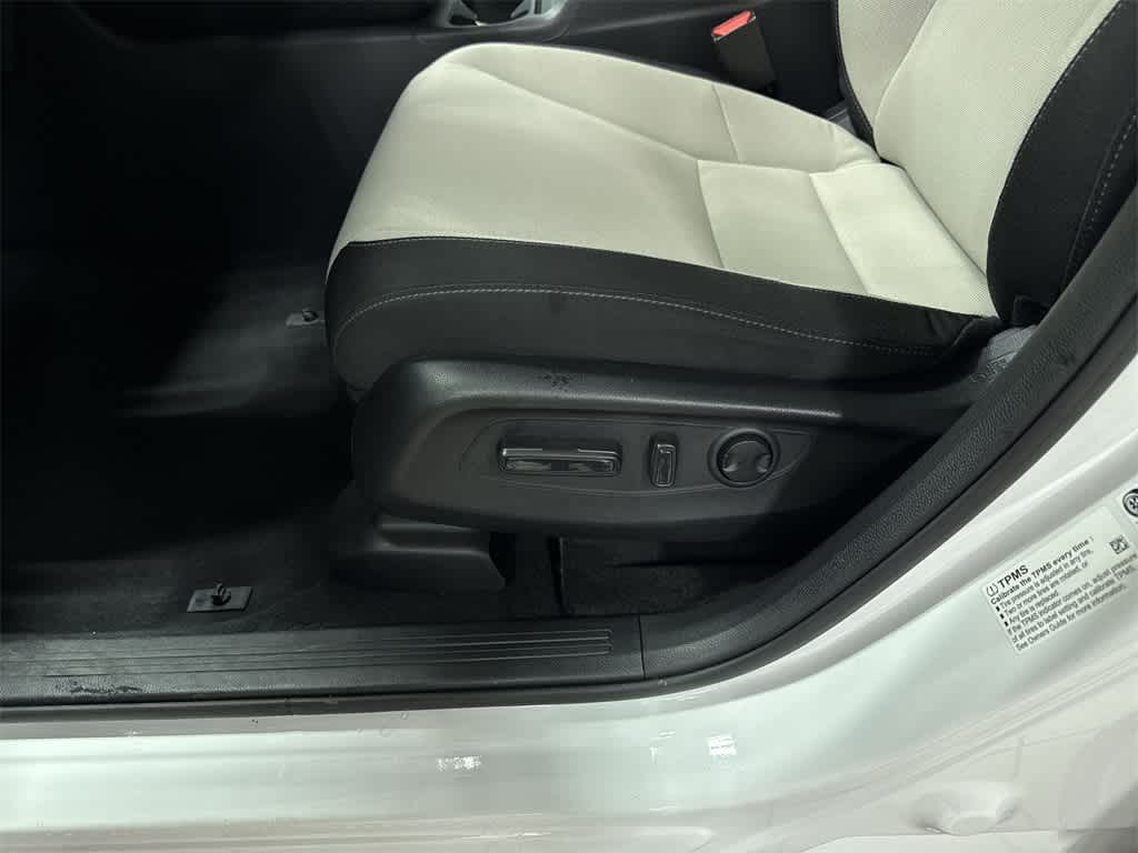 Thumbnail: 2023 Honda CR-V - 23