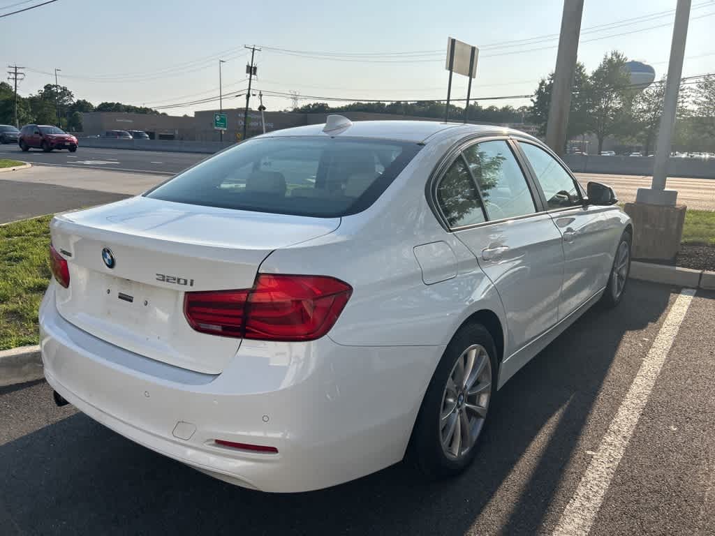 2017 BMW 3 Series 320i xDrive 6