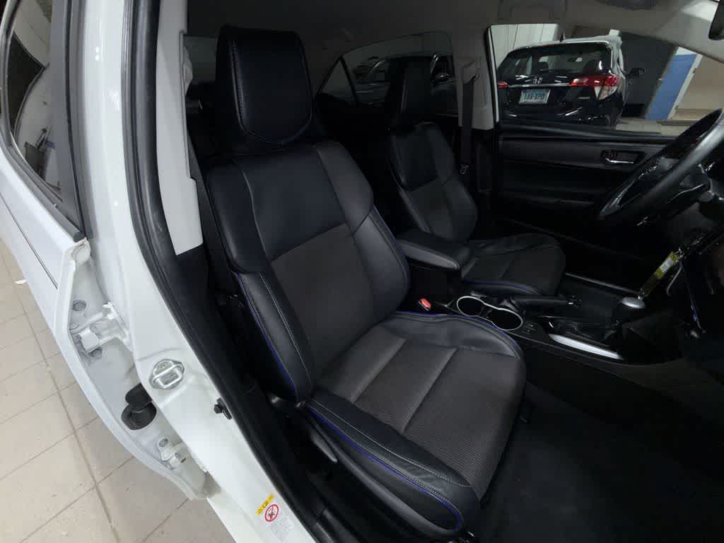 Thumbnail: 2019 Toyota Corolla - 16