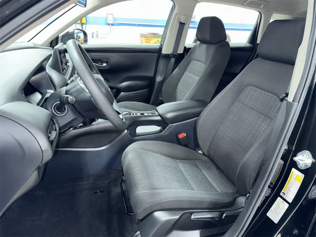 Thumbnail: 2023 Honda HR-V - 15