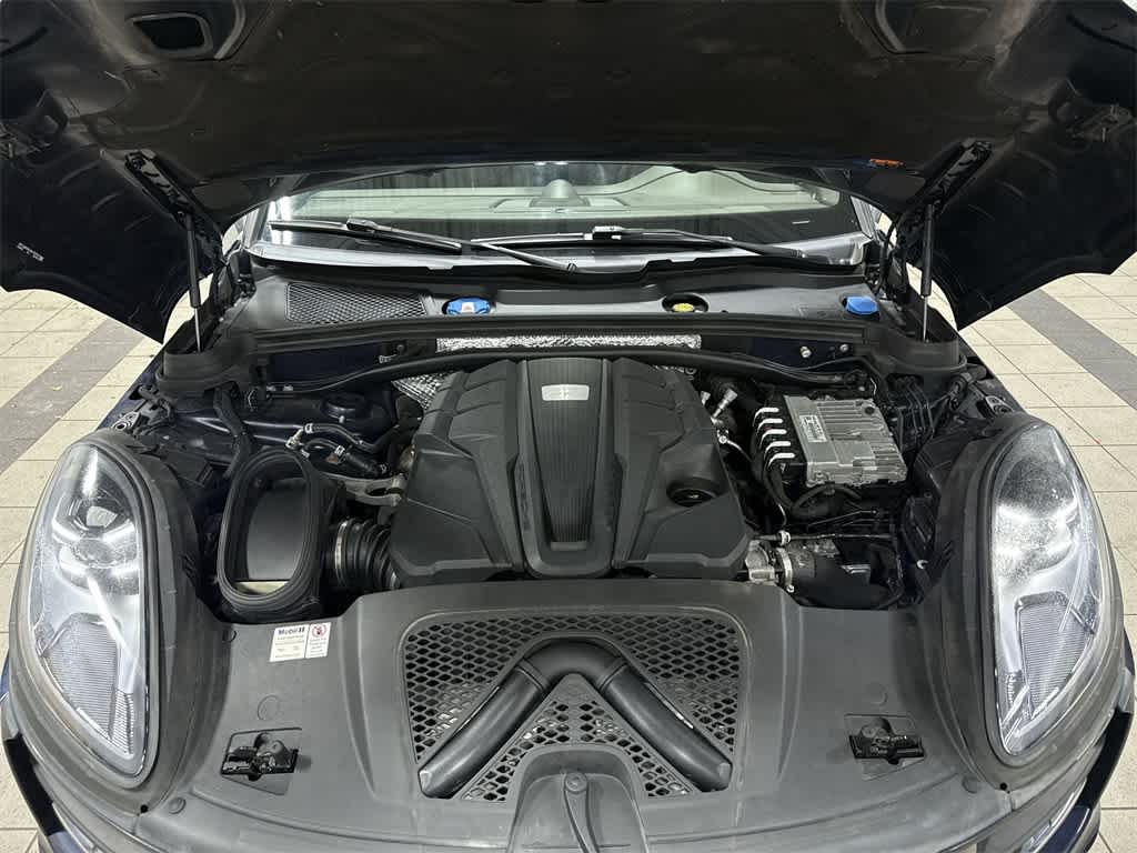 Thumbnail: 2019 Porsche Macan - 12