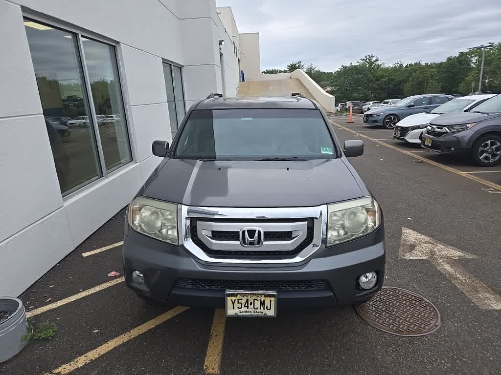 Thumbnail: 2011 Honda Pilot - 24
