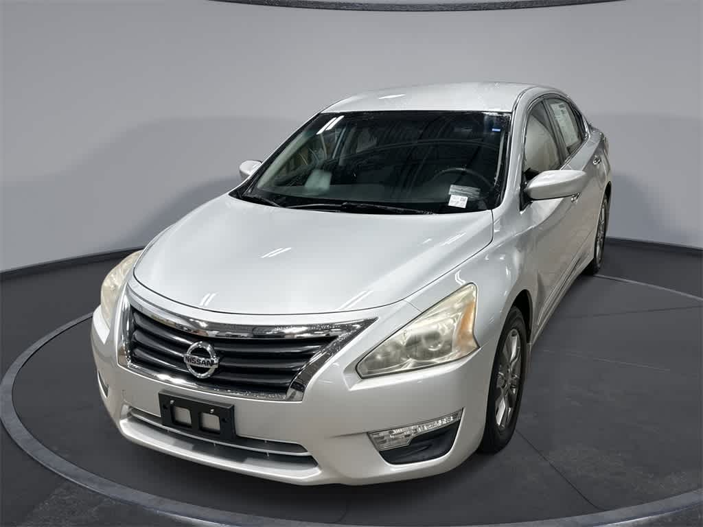 2015 Nissan Altima S -
                  Old Bridge Township, NJ