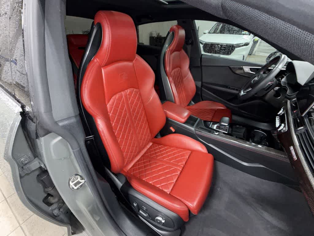 Thumbnail: 2023 Audi S5 - 16