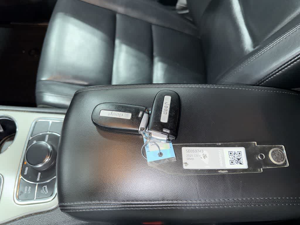 Thumbnail: 2019 Jeep Grand Cherokee - 33