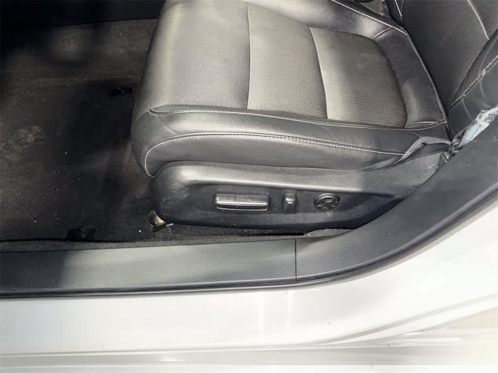 Thumbnail: 2019 Honda Accord - 22