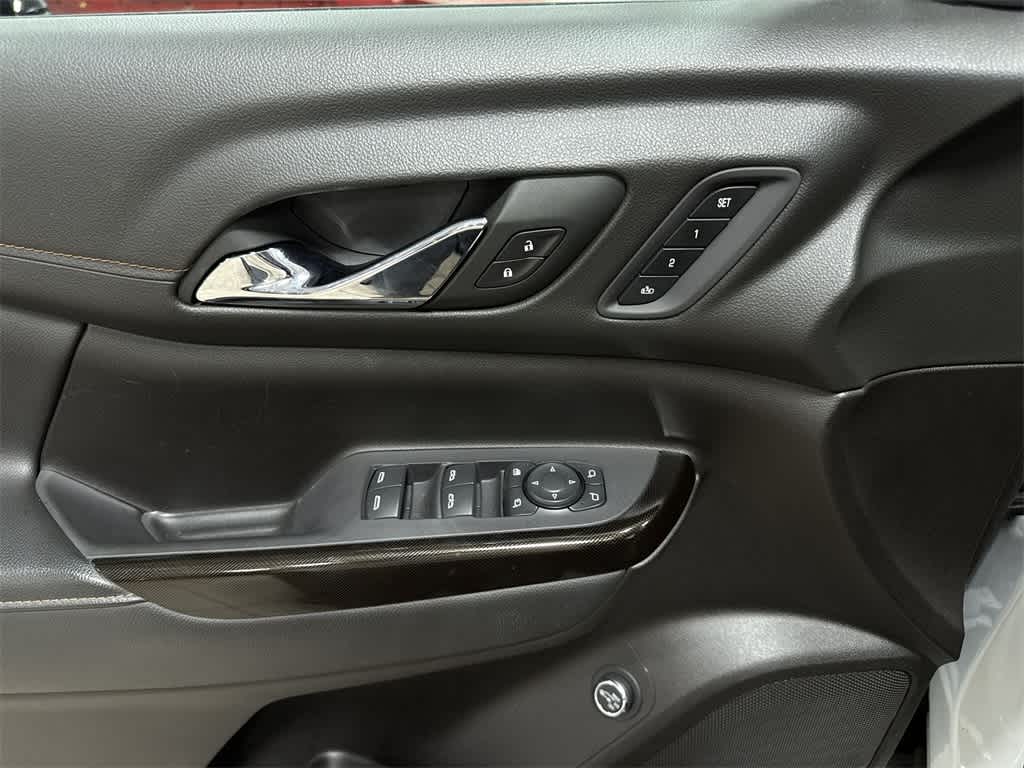 Thumbnail: 2022 GMC Acadia - 24