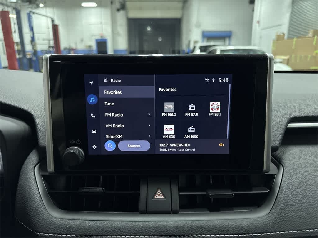 Thumbnail: 2024 Toyota RAV4 - 20