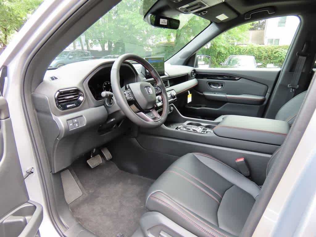 Thumbnail: 2025 Honda Pilot - 2