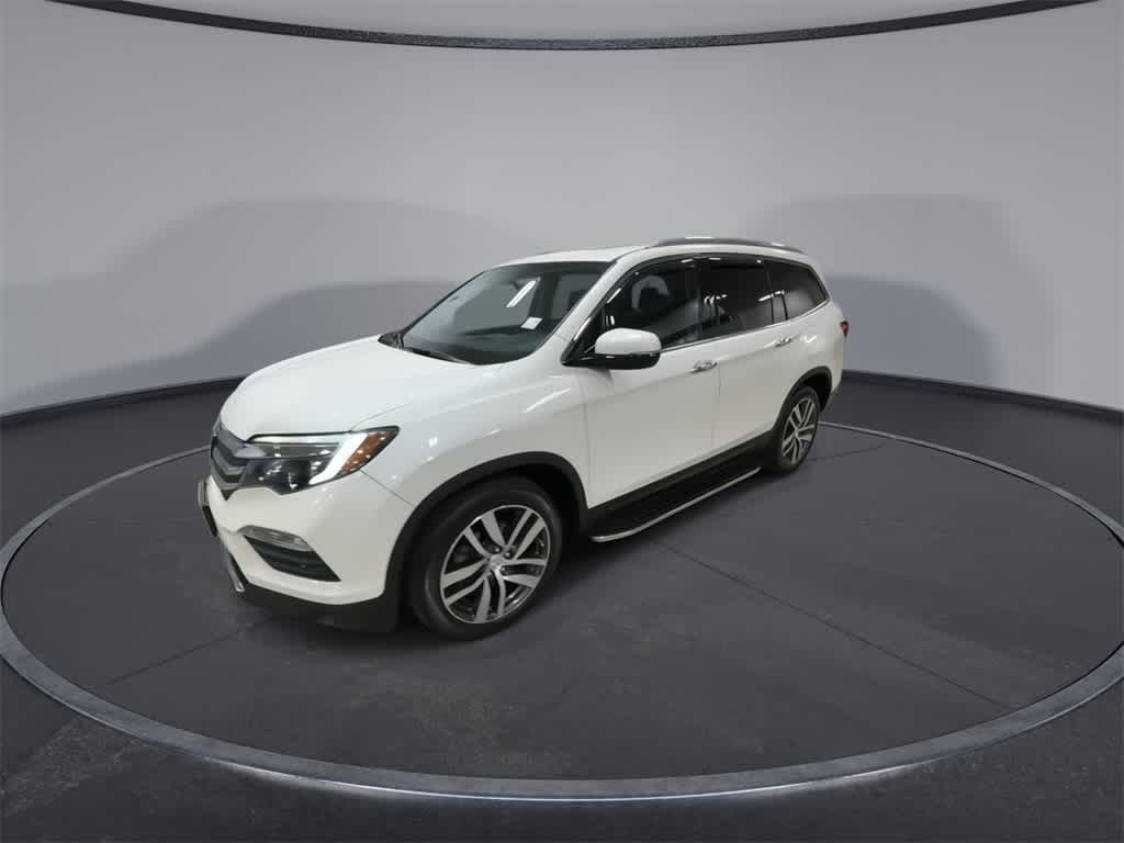 Thumbnail: 2018 Honda Pilot - 4