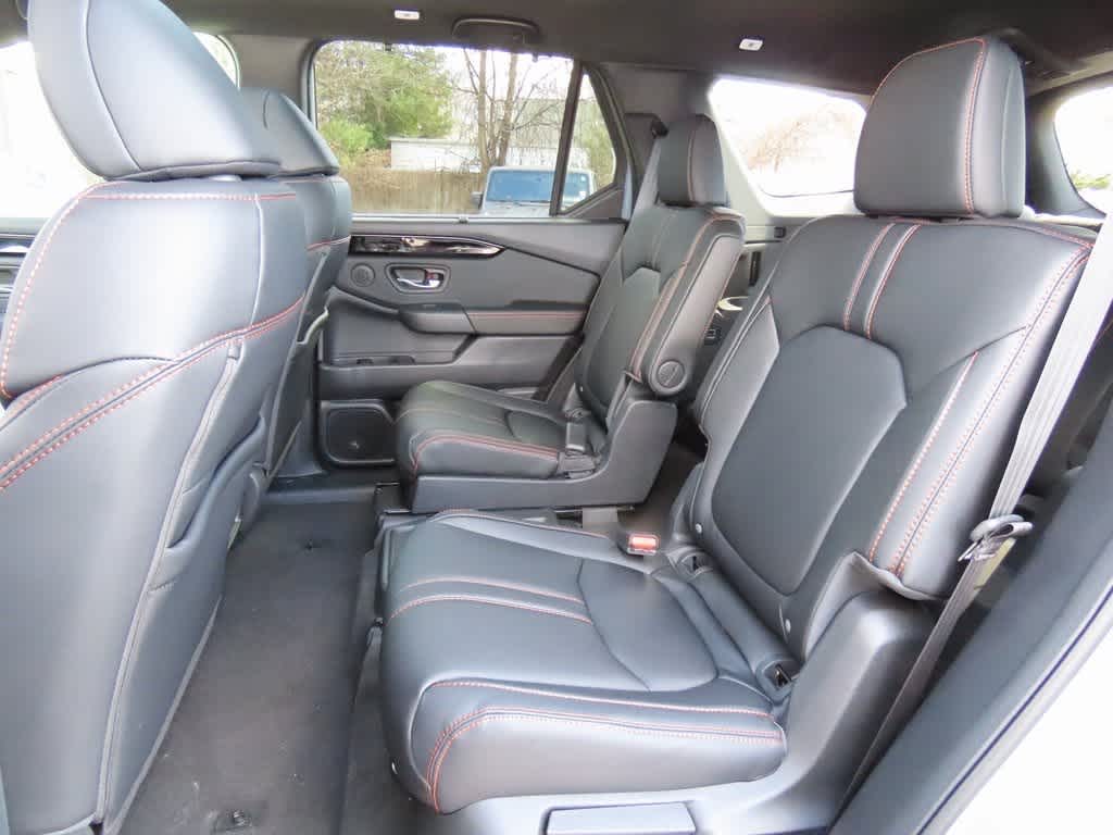 Thumbnail: 2026 Honda Pilot - 15