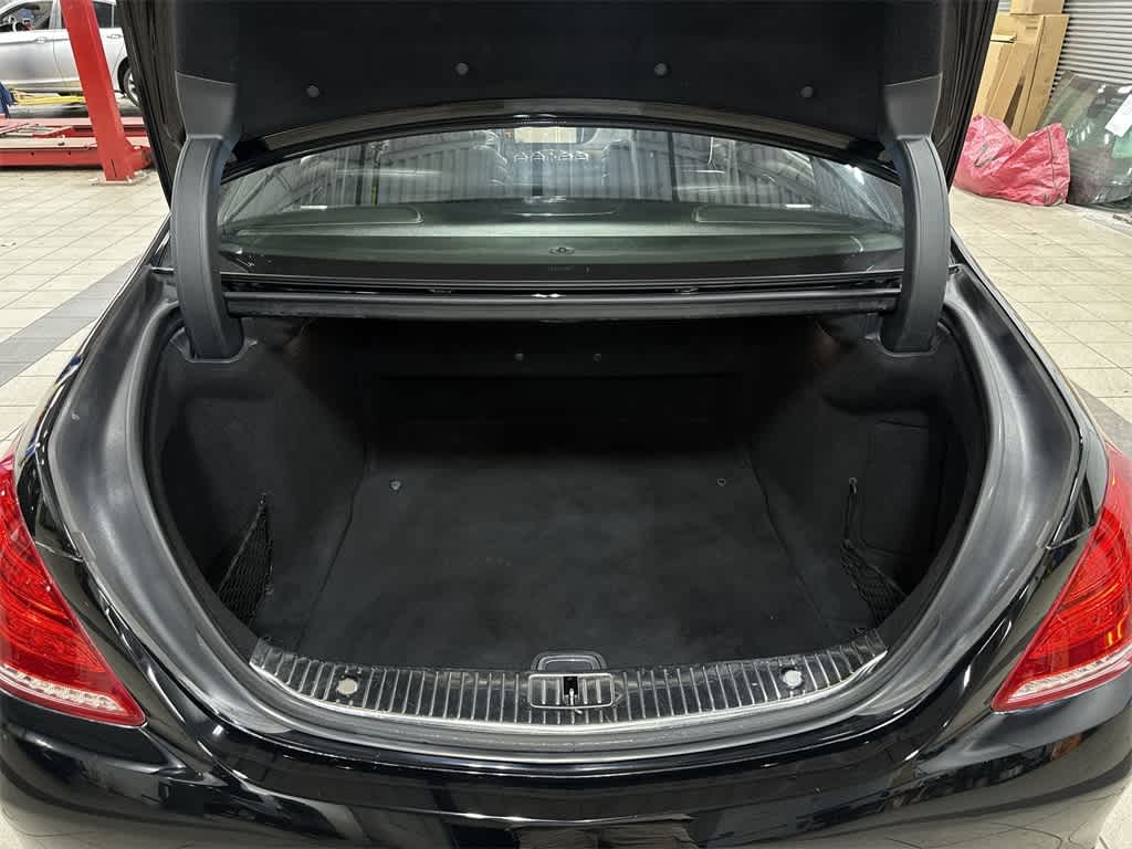 Thumbnail: 2015 Mercedes-Benz S-Class - 11