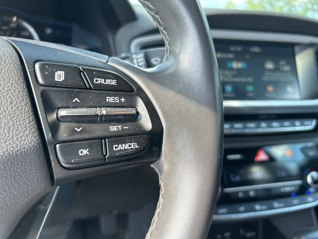 Thumbnail: 2019 Hyundai Ioniq - 23