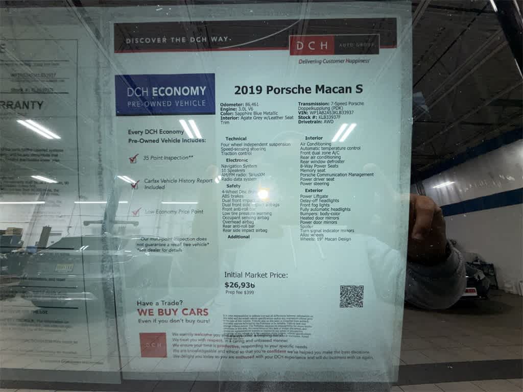 Thumbnail: 2019 Porsche Macan - 13