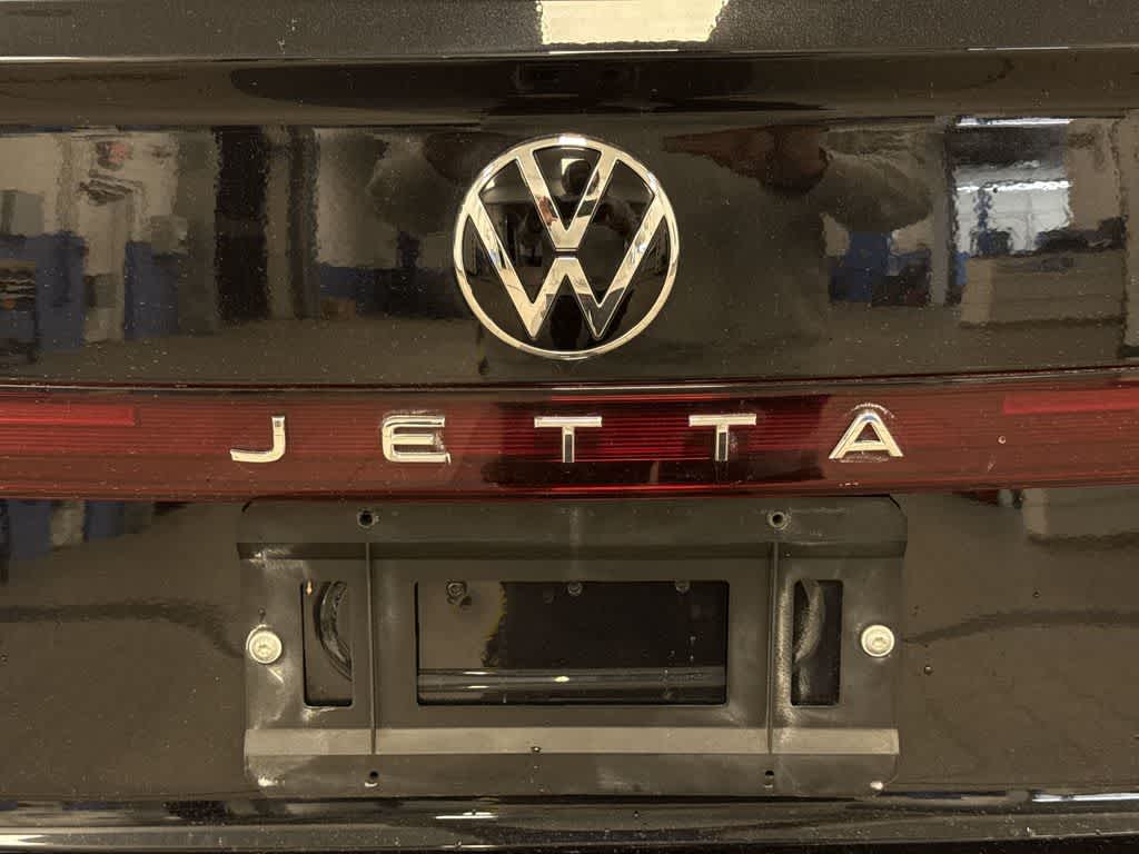 Thumbnail: 2025 Volkswagen Jetta - 26