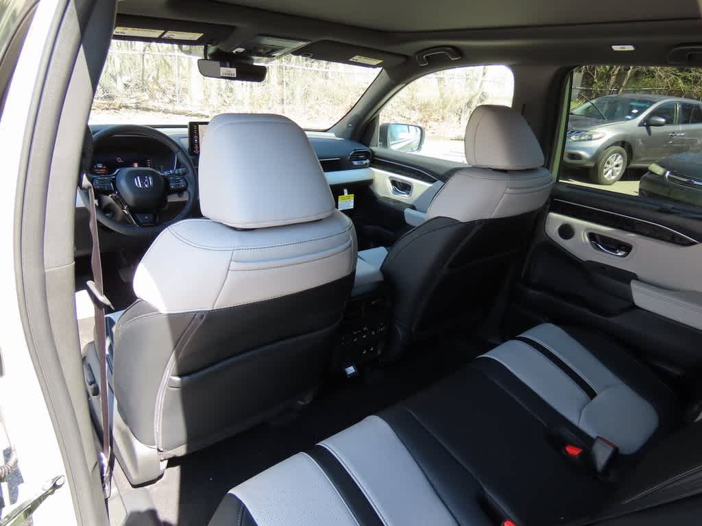 Thumbnail: 2026 Honda Passport - 13