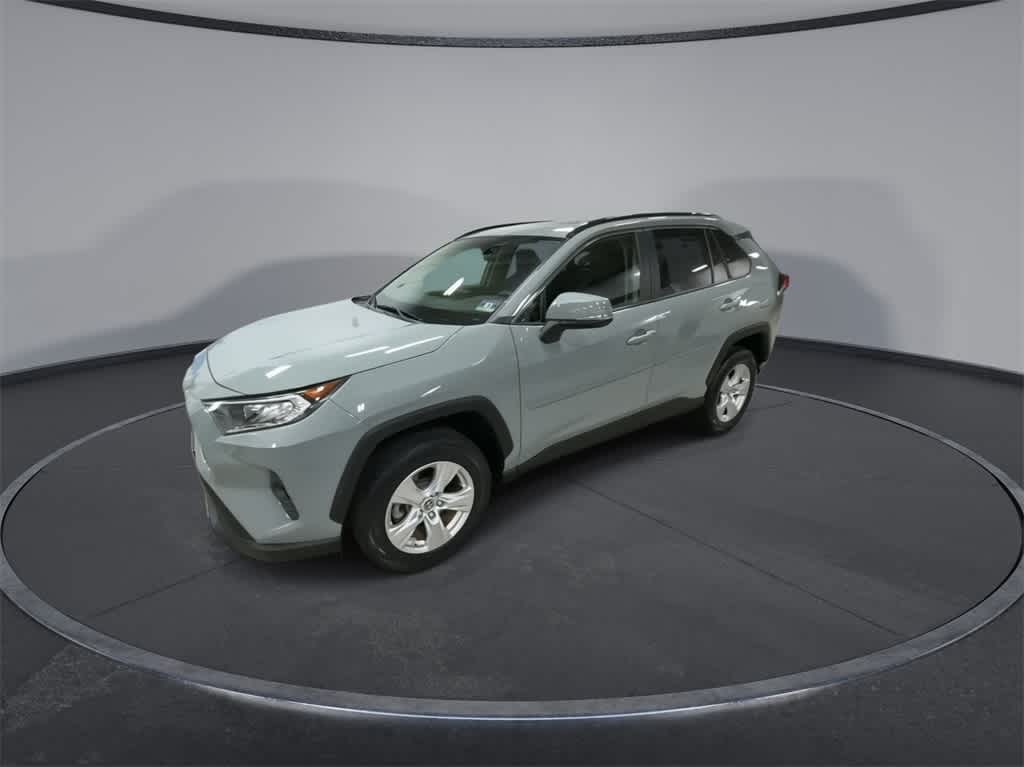 Thumbnail: 2019 Toyota RAV4 - 4