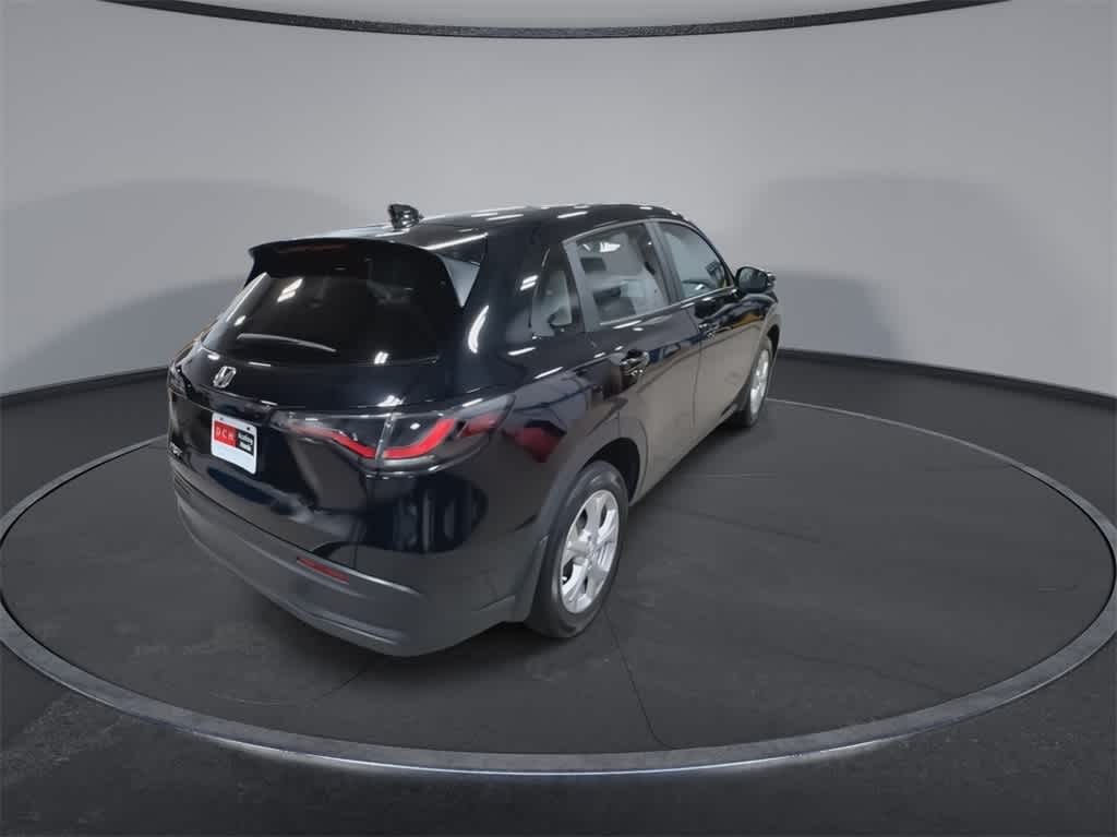 2023 Honda HR-V LX 8