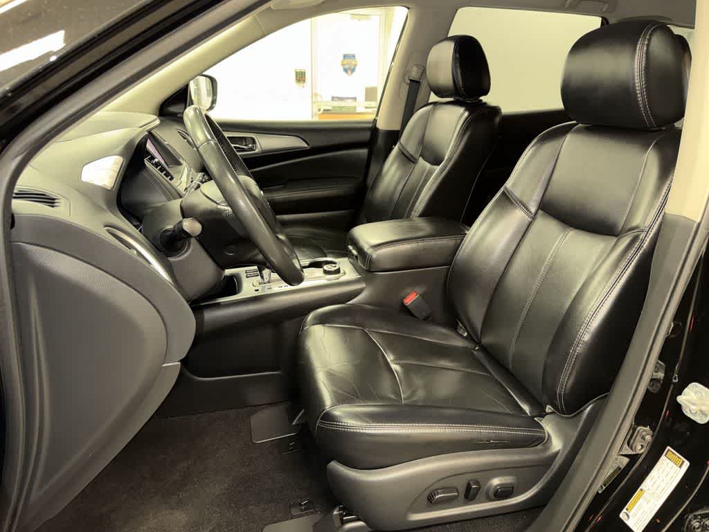 Thumbnail: 2018 Nissan Pathfinder - 15