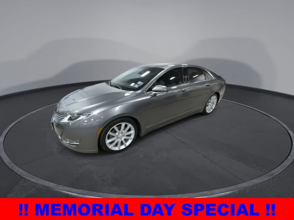 Thumbnail: 2014 Lincoln MKZ - 4