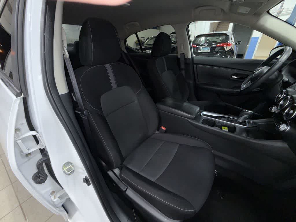 Thumbnail: 2020 Nissan Sentra - 16