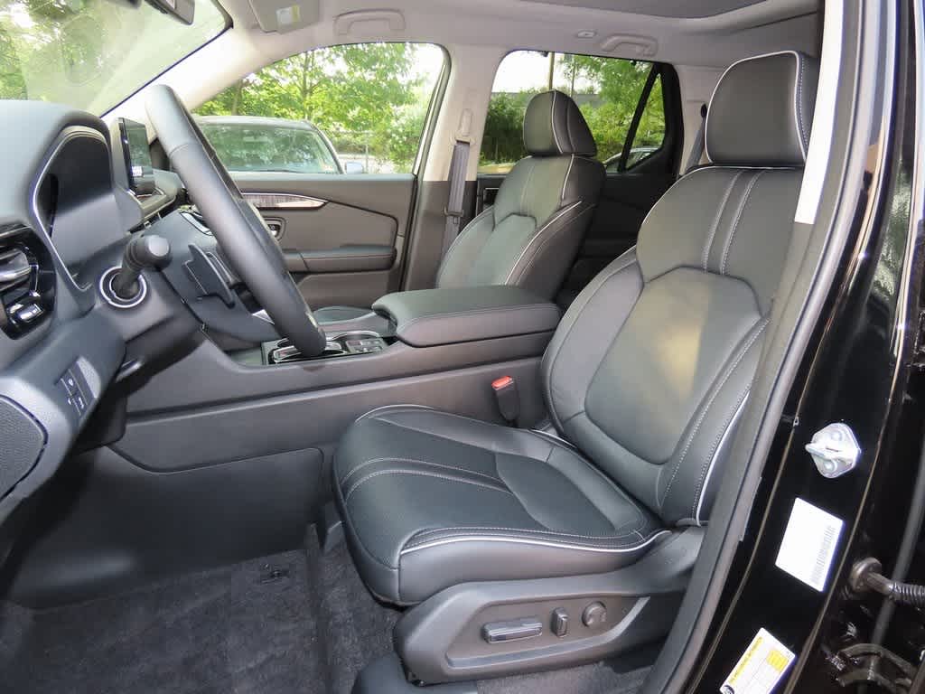 Thumbnail: 2025 Honda Pilot - 12