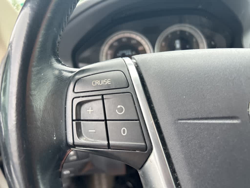 2012 Volvo XC60 3.2 20