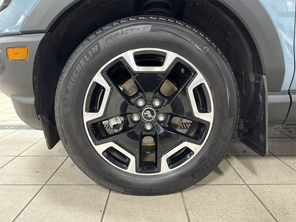 Thumbnail: 2023 Ford Bronco Sport - 10