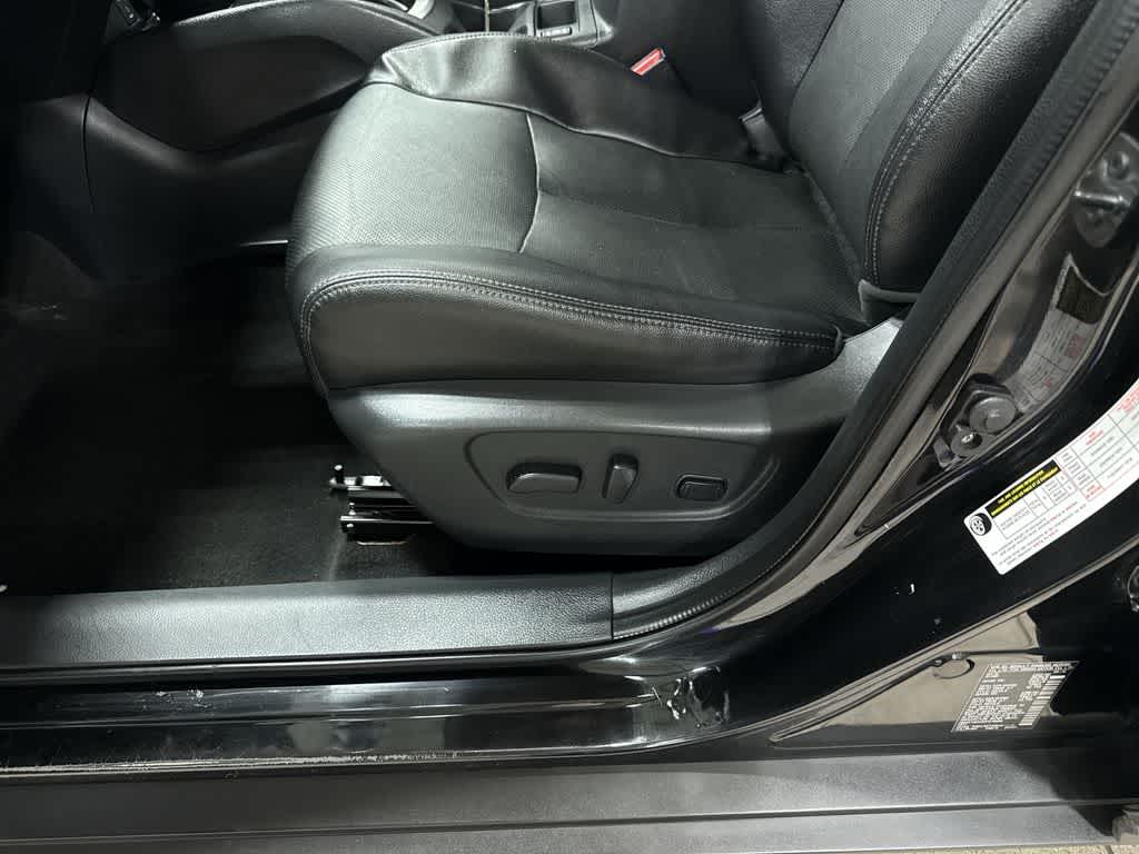 Thumbnail: 2016 Nissan Rogue - 23