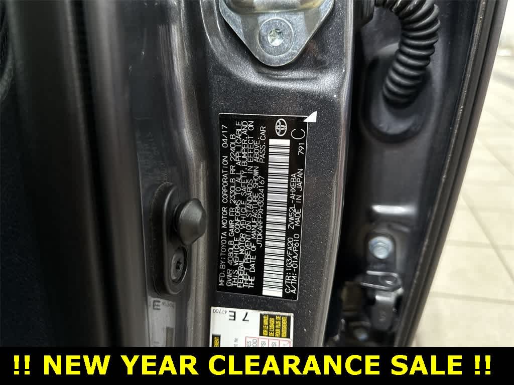 Thumbnail: 2017 Toyota Prius Prime - 14