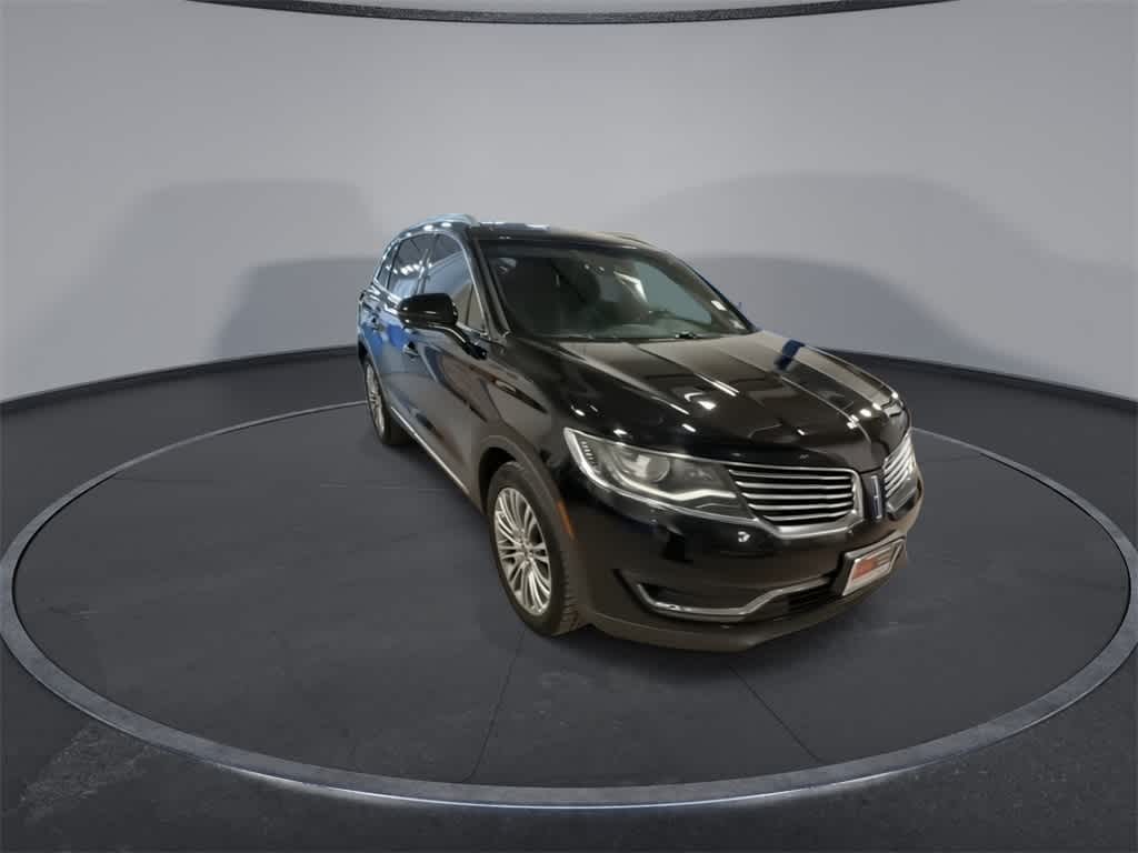 Thumbnail: 2017 Lincoln MKX - 2