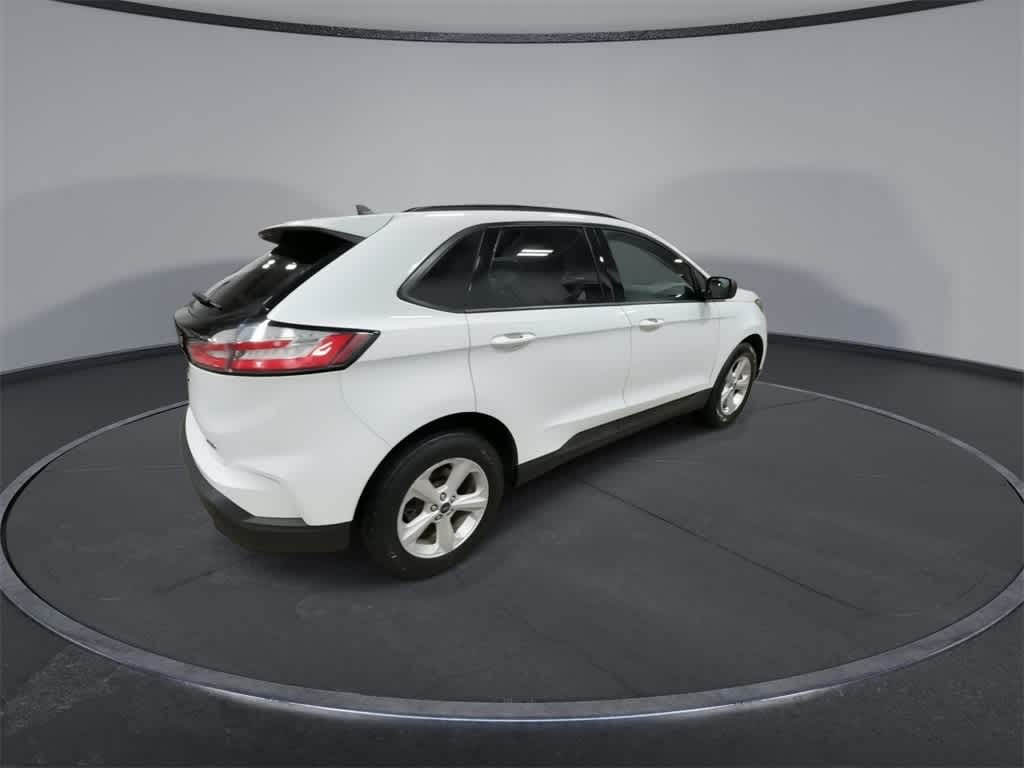 Thumbnail: 2020 Ford Edge - 8