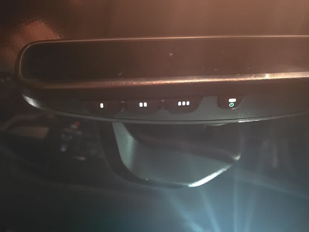 Thumbnail: 2022 Honda Odyssey - 22