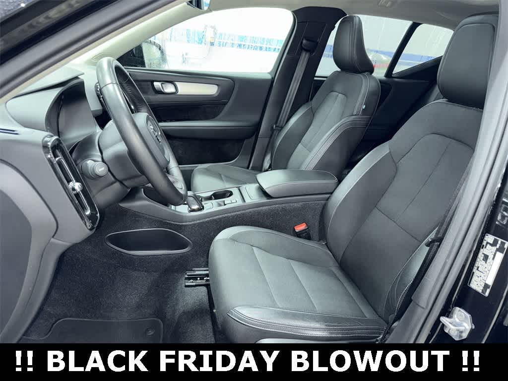 Thumbnail: 2020 Volvo XC40 - 15