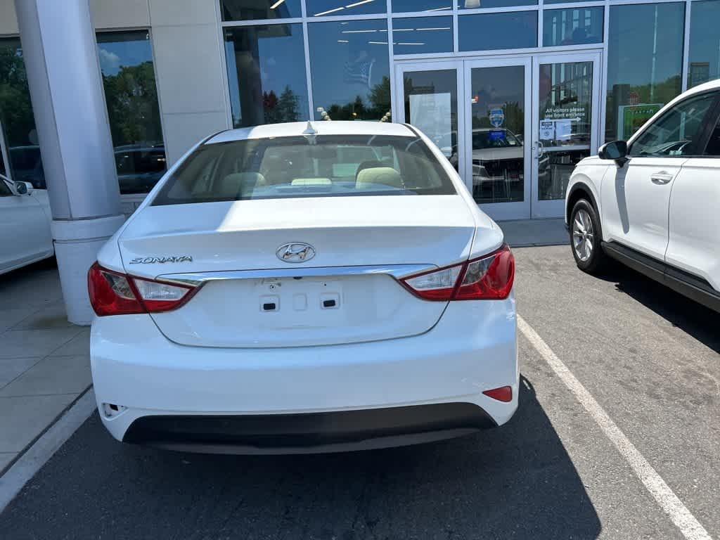 Thumbnail: 2014 Hyundai Sonata - 7
