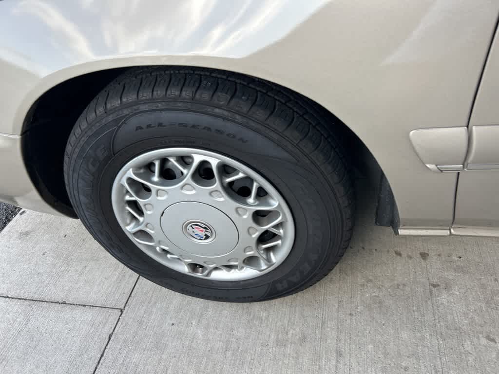 Thumbnail: 1999 Buick Century - 12