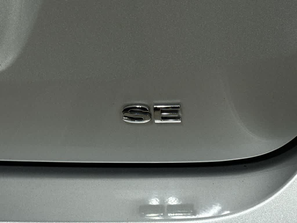 Thumbnail: 2016 Ford Focus - 26