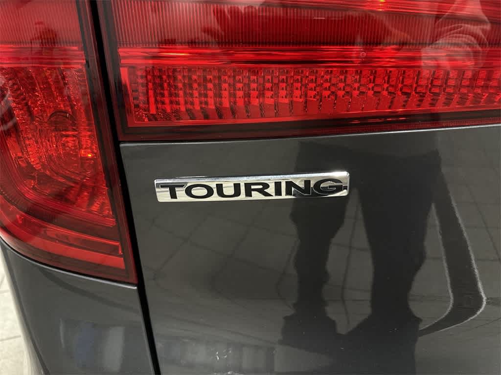 Thumbnail: 2016 Honda Pilot - 28