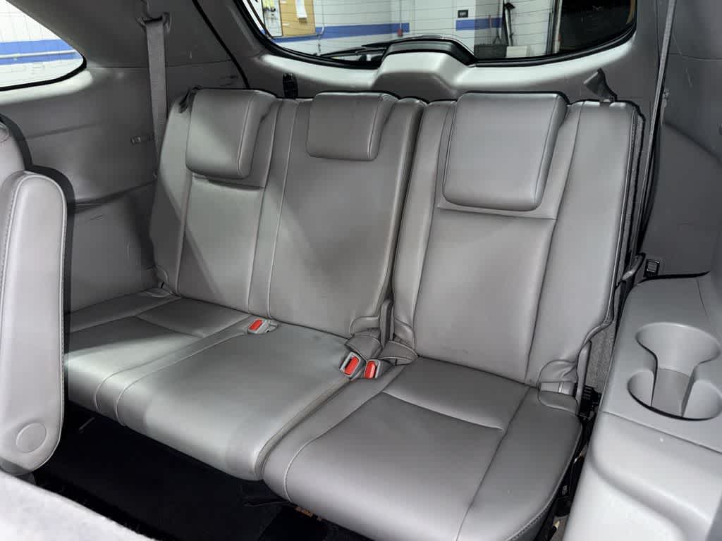 Thumbnail: 2019 Toyota Highlander - 18