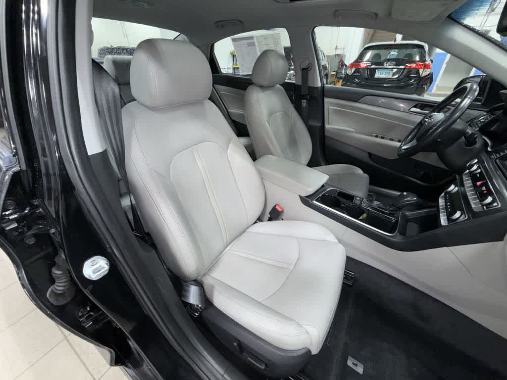 Thumbnail: 2018 Hyundai Sonata - 15